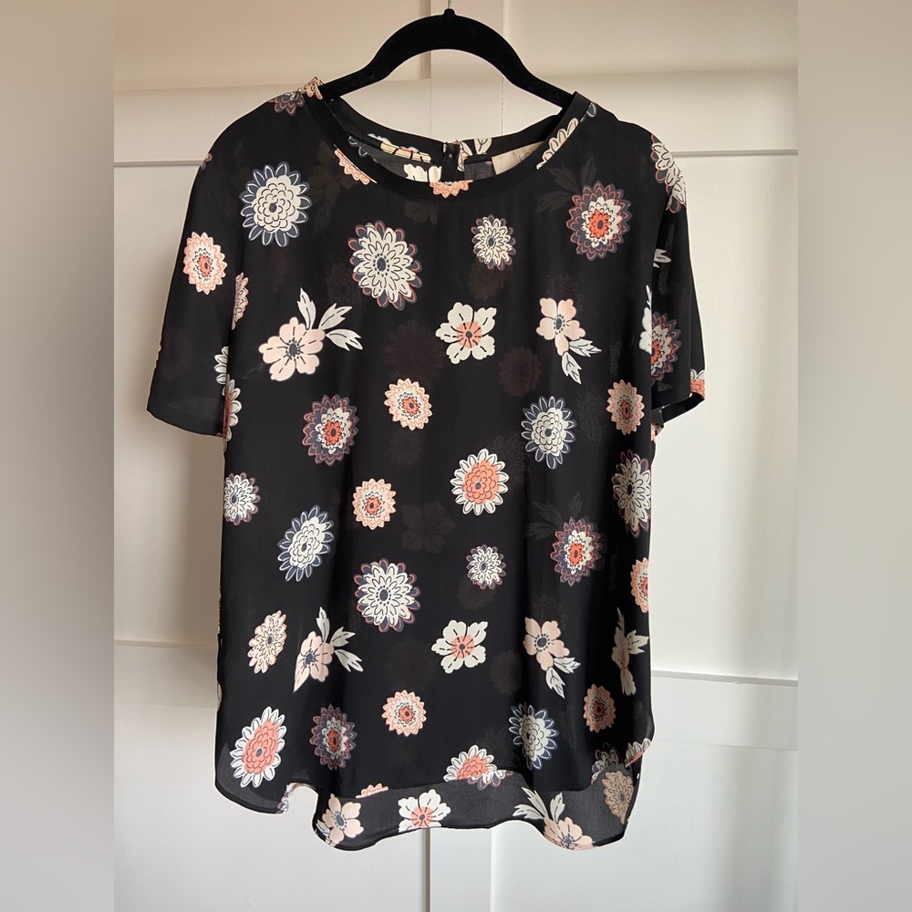 LOFT floral hi-low top